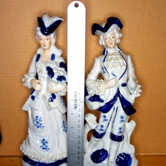 Vintage Hand Painted Porcelain George & Martha Washington by FEI - Picture 16 of 16